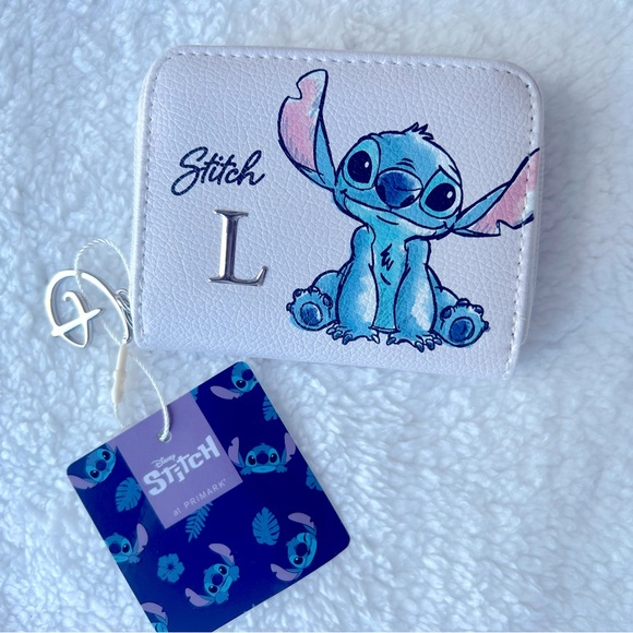 Disney Accessories - Stitch Disney Initial “L” wallet